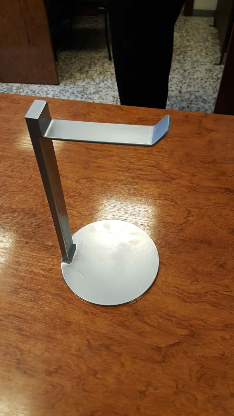 Soporte para auriculares de metal