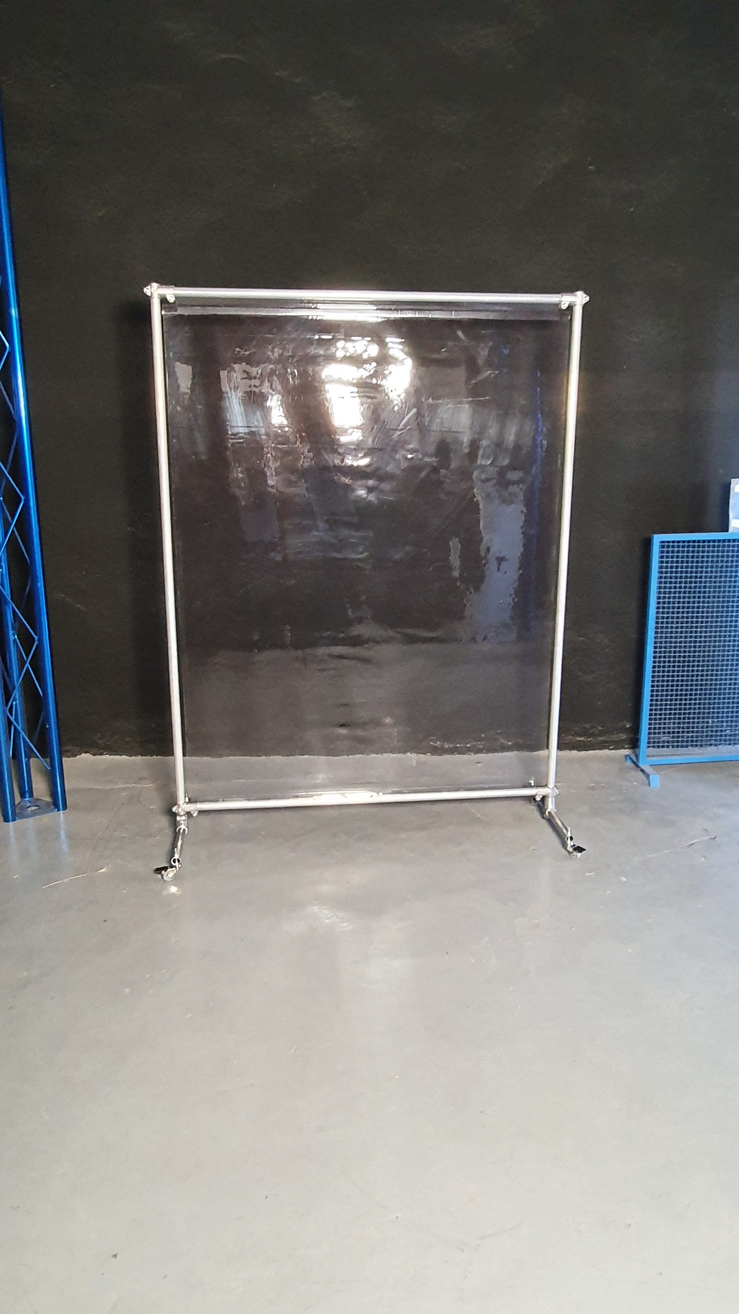 SOPORTE DESMONTABLE+LONA PVC TRANSPARENTE - Imagen 3