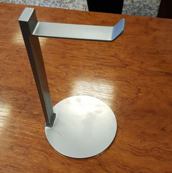 Soporte auriculares metal